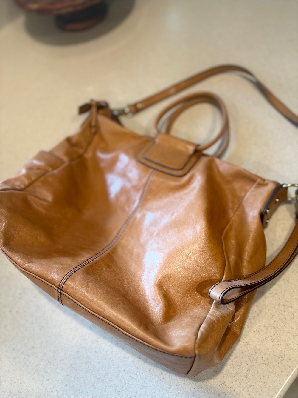 HOBO Sheila Satchel - Picture 16 of 16
